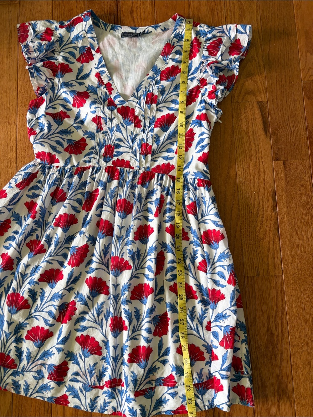 Vineyard Vines Red Floral & Blue Leaf V‑Neck Mini Dress - Picture 8 of 8